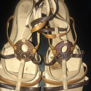 Fendi sandals sz 10
